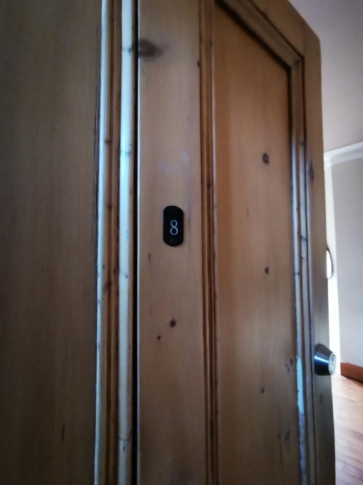 Gr8 Hostel At The Mount Белфаст Екстер'єр фото